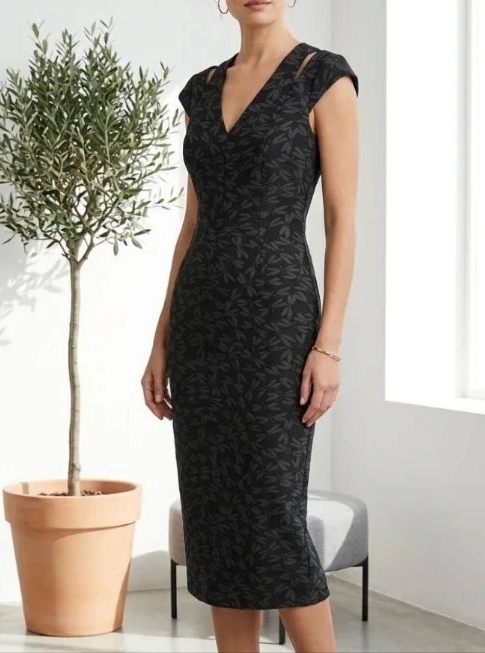 Karen Millen Dragonfly Jacquard Sheath Midi Dress Size 8 Charcoal Black